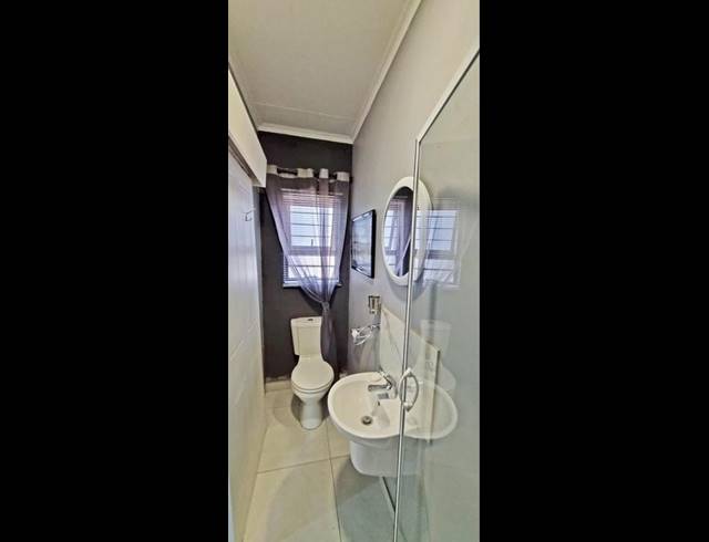 3 BEDROOM TOWNHOUSE FOR SALE IN FLORENTIA